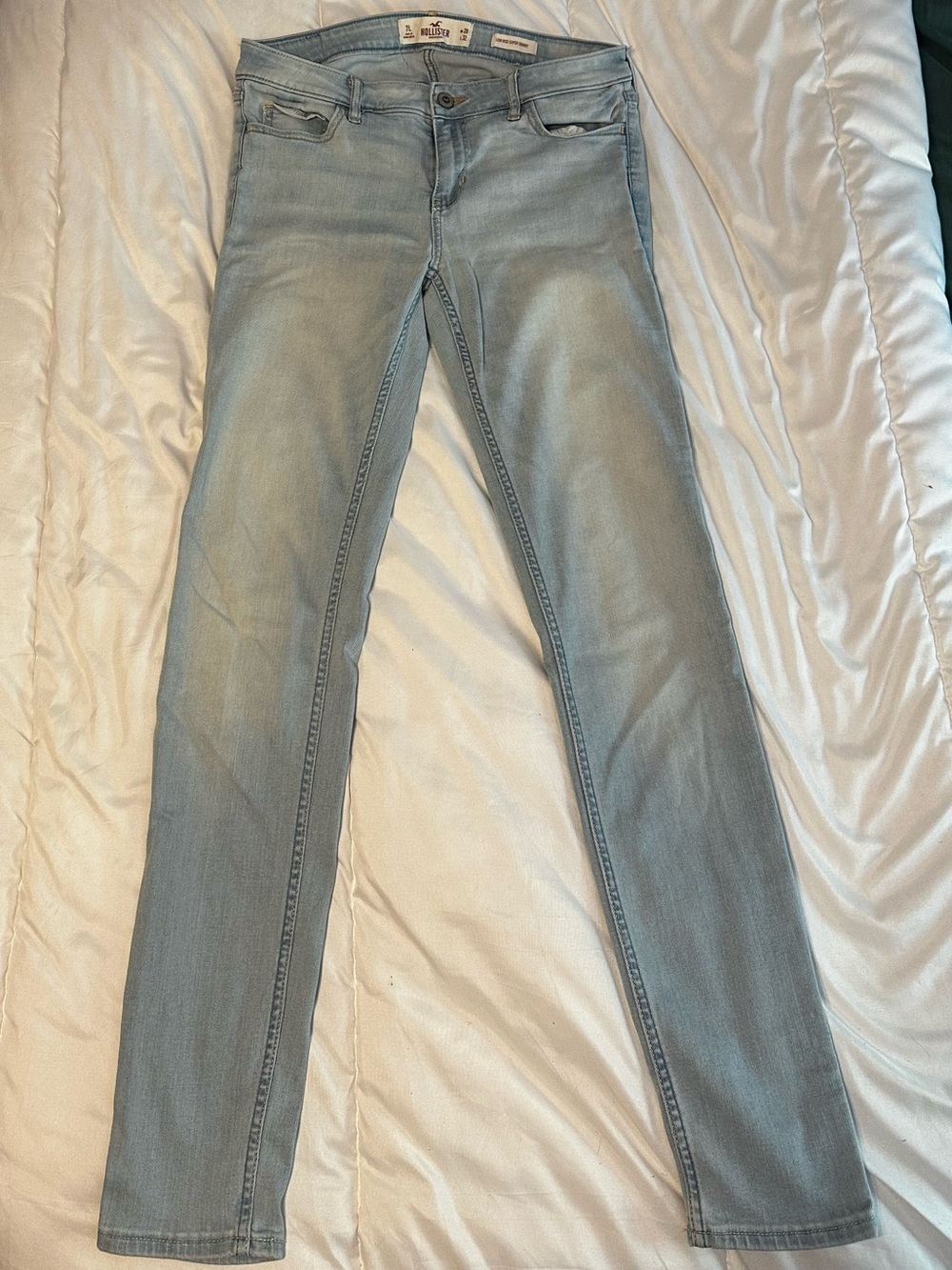 Hollister Low Rise Light Blue Skinny Women's Jeans 7L
